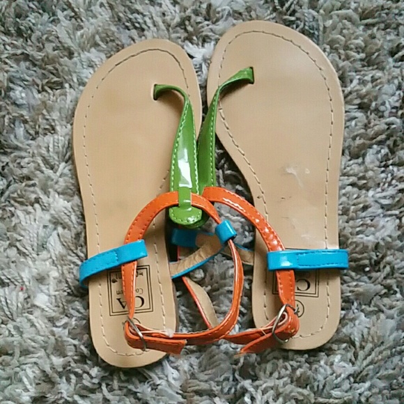 GIRL'S SANDALS - Picture 4 of 4